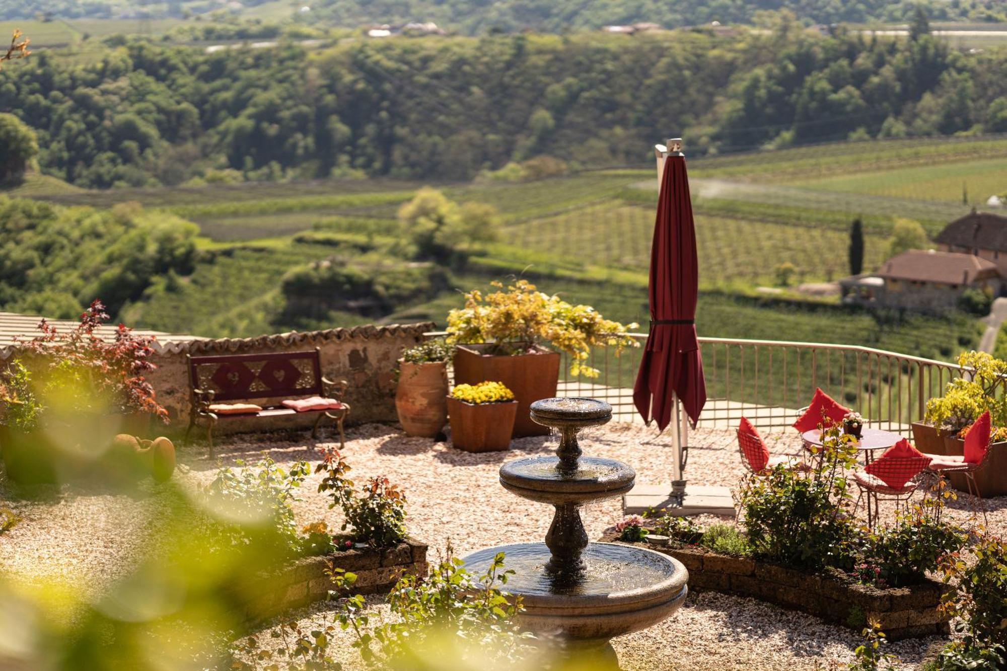 Schloss Hotel Korb Appiano Sulla Strada Del Vino Extérieur photo